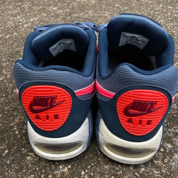 Nike Air Max IVO Mens Running Shoes - Picture 5 of 9